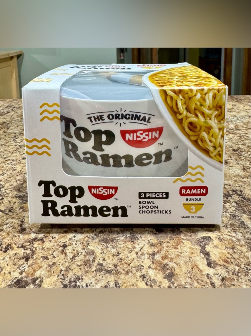 Nissin Top Ramen  3 Piece Bowl Set - New